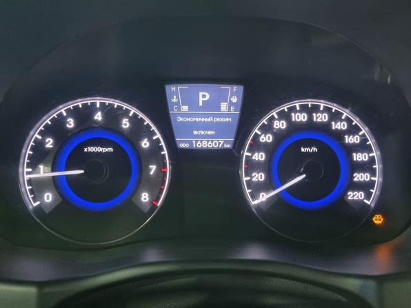 Hyundai Solaris I с пробегом 2013 года, цена 817 000 рублей, 168856 км, седан, Автокод Объявления