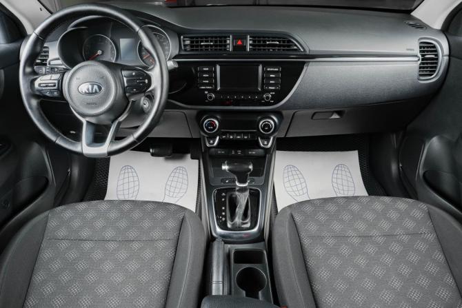 Kia Rio IV с пробегом 2017 года, цена 1 379 000 рублей, 98369 км, седан, Автокод Объявления