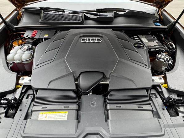 Audi Q8 I (4M) с пробегом 2018 года, цена 4 790 000 рублей, 128516 км, внедорожник, Автокод Объявления
