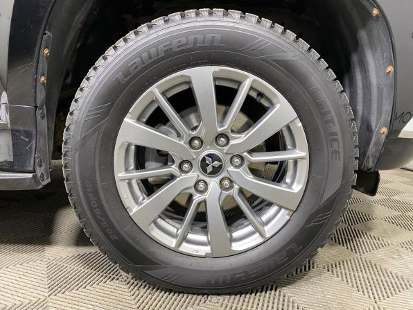 Mitsubishi Pajero Sport III с пробегом 2018 года, цена 2 597 000 рублей, 216921 км, внедорожник, Автокод Объявления