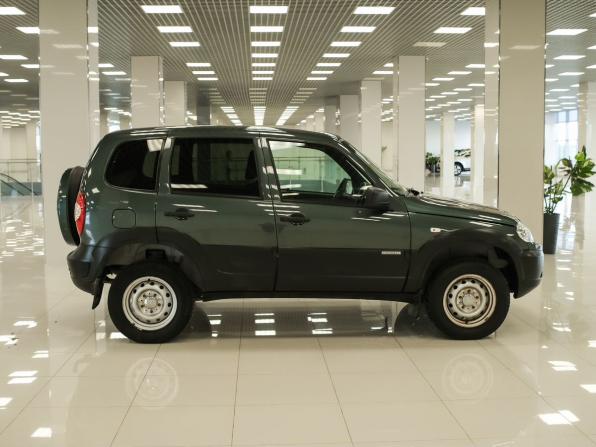 Chevrolet Niva I Рестайлинг с пробегом 2017 года, цена 642 000 рублей, 160153 км, внедорожник, Автокод Объявления