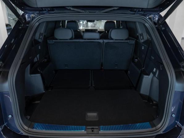 Volkswagen Teramont II (China Market) с пробегом 2026 года, цена 6 390 000 рублей, 33 км, внедорожник, Автокод Объявления