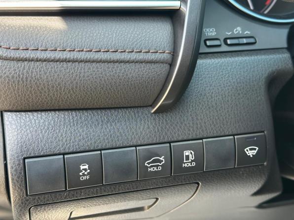 Toyota Camry VIII (XV70) с пробегом 2019 года, цена 2 490 000 рублей, 169983 км, седан, Автокод Объявления