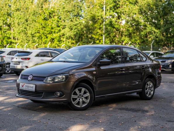 Volkswagen Polo V с пробегом 2015 года, цена 735 000 рублей, 224220 км, седан, Автокод Объявления