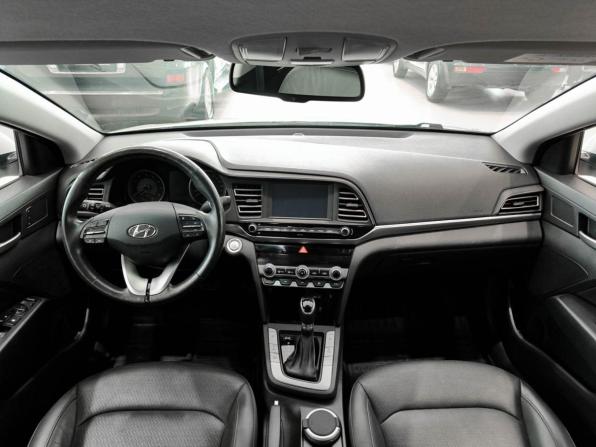 Hyundai Elantra VI (AD) Рестайлинг с пробегом 2019 года, цена 1 850 000 рублей, 60885 км, седан, Автокод Объявления