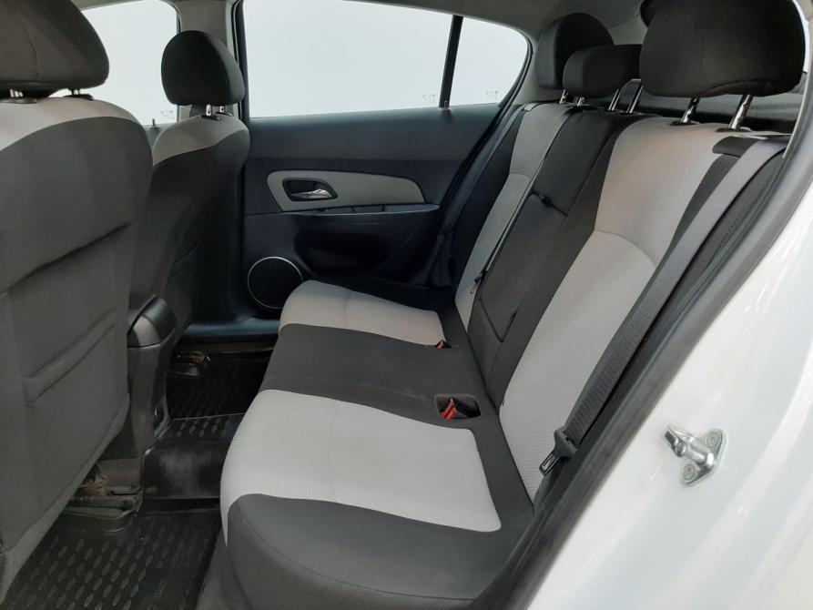 Chevrolet Cruze I Рестайлинг Москва  - изображение 12
