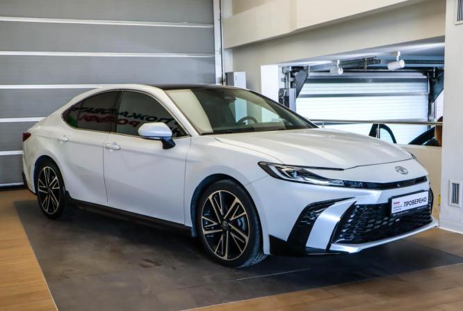 Toyota Camry IX (XV80) China Market с пробегом 2024 года, цена 3 680 000 рублей, 20219 км, седан, Автокод Объявления
