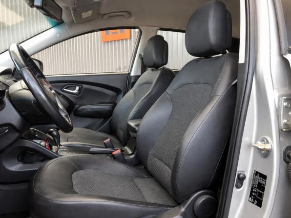 Hyundai ix35 I с пробегом 2010 года, цена 1 377 000 рублей, 133061 км, внедорожник, Автокод Объявления