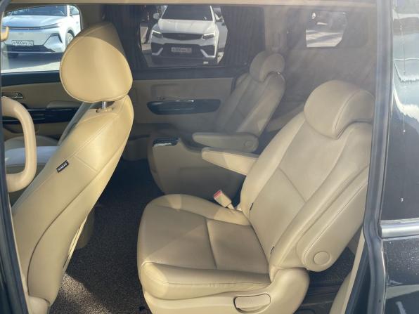 Kia Carnival III с пробегом 2019 года, цена 3 100 000 рублей, 198591 км, минивэн, Автокод Объявления