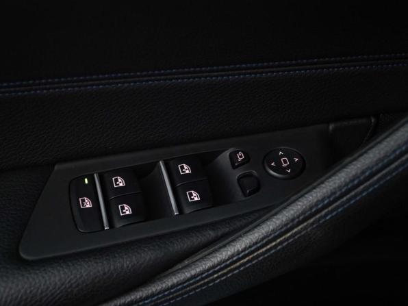 BMW 5 серии VII (G30/G31/G38) с пробегом 2020 года, цена 3 799 077 рублей, 108911 км, седан, Автокод Объявления