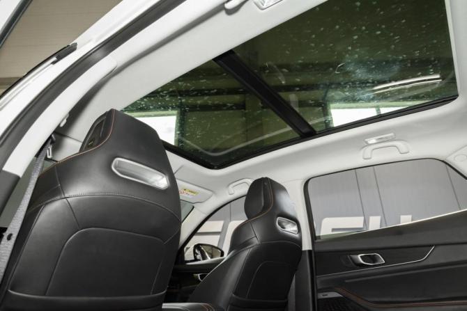 Changan UNI-K с пробегом 2022 года, цена 3 149 000 рублей, 31195 км, внедорожник, Автокод Объявления