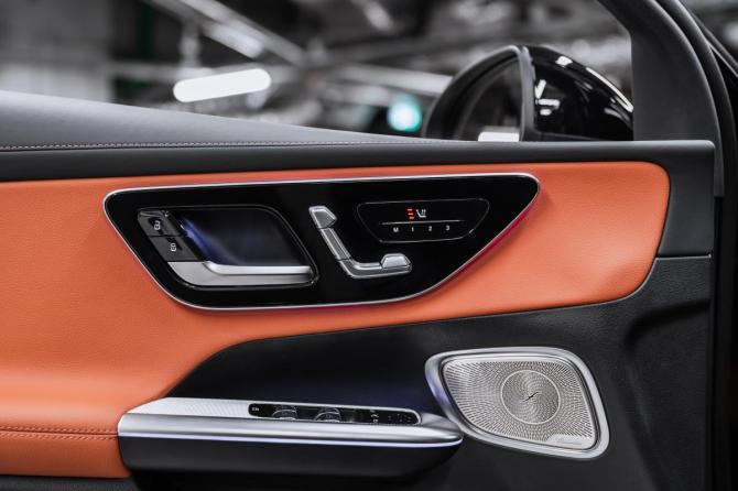 Новый Mercedes-Benz GLC Coupe II (C254) 2025 года, цена 8 380 000 рублей, внедорожник, Автокод Объявления