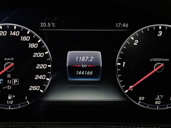 Mercedes-Benz S-Класс VI (W222 C217) Рестайлинг с пробегом 2018 года, цена 3 400 000 рублей, 143638 км, седан, Автокод Объявления