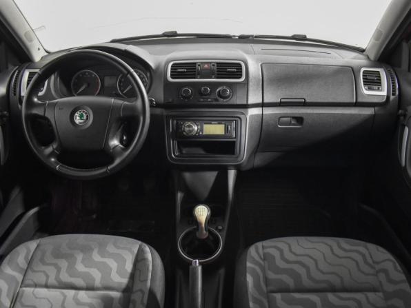 Skoda Fabia II с пробегом 2008 года, цена 299 000 рублей, 321688 км, универсал, Автокод Объявления