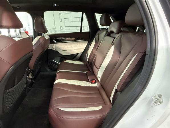 Geely Monjaro I с пробегом 2022 года, цена 3 045 000 рублей, 54491 км, внедорожник, Автокод Объявления