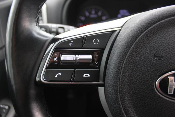 Kia Sportage IV Рестайлинг с пробегом 2021 года, цена 2 410 000 рублей, 113013 км, внедорожник, Автокод Объявления