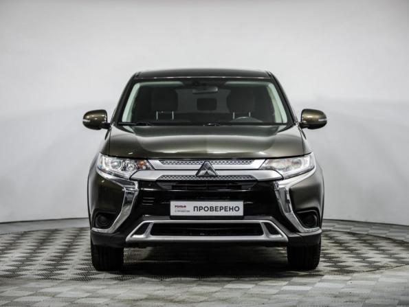 Mitsubishi Outlander III Рестайлинг 3 с пробегом 2020 года, цена 1 849 000 рублей, 182095 км, внедорожник, Автокод Объявления