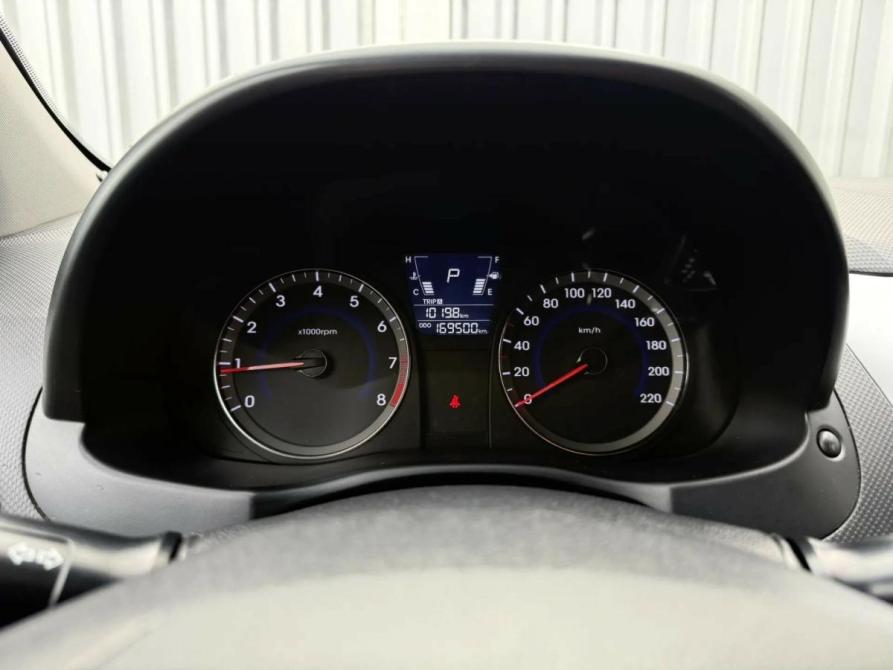Hyundai Solaris I Ростов-на-Дону  - изображение 15