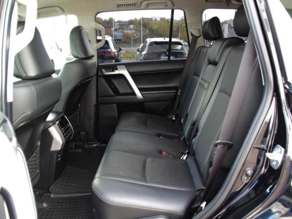 Toyota Land Cruiser Prado 150 Series Рестайлинг 2 с пробегом 2018 года, цена 6 199 000 рублей, 53131 км, внедорожник, Автокод Объявления
