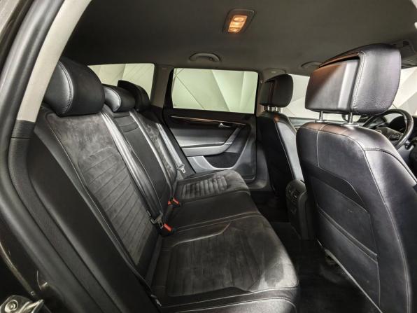 Volkswagen Passat B7 с пробегом 2012 года, цена 1 047 000 рублей, 187413 км, седан, Автокод Объявления