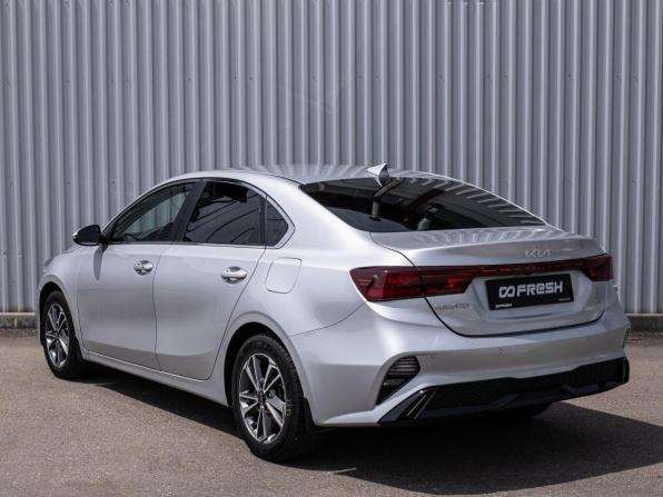 Kia Cerato IV Рестайлинг с пробегом 2021 года, цена 2 025 000 рублей, 81704 км, седан, Автокод Объявления