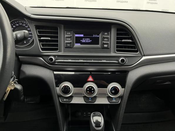 Hyundai Elantra VI (AD) Рестайлинг с пробегом 2019 года, цена 1 435 000 рублей, 174499 км, седан, Автокод Объявления