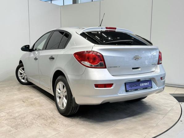 Chevrolet Cruze I с пробегом 2012 года, цена 650 000 рублей, 220000 км, хэтчбек, Автокод Объявления