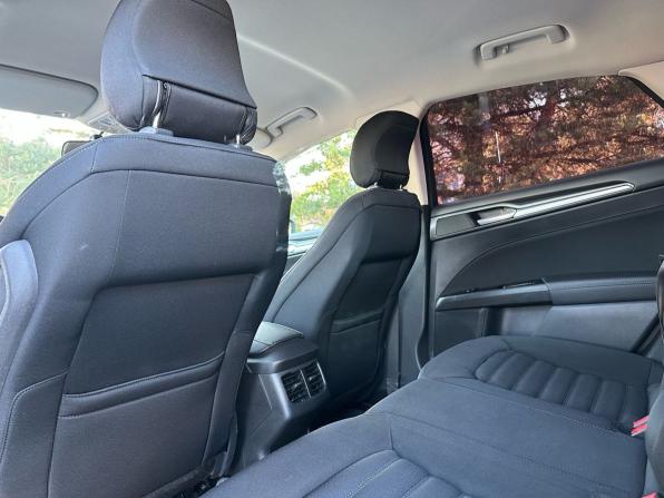 Ford Mondeo V с пробегом 2015 года, цена 1 240 000 рублей, 205402 км, седан, Автокод Объявления