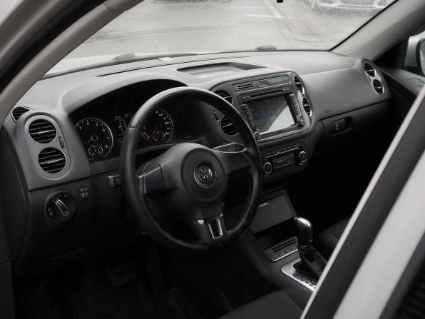 Volkswagen Tiguan I Рестайлинг с пробегом 2014 года, цена 1 312 500 рублей, 176887 км, внедорожник, Автокод Объявления