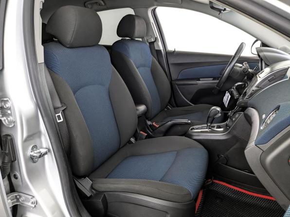 Chevrolet Cruze I Рестайлинг с пробегом 2015 года, цена 820 000 рублей, 156678 км, хэтчбек, Автокод Объявления