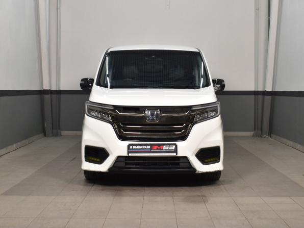 Honda Stepwgn V Рестайлинг с пробегом 2020 года, цена 2 519 995 рублей, 84617 км, минивэн, Автокод Объявления