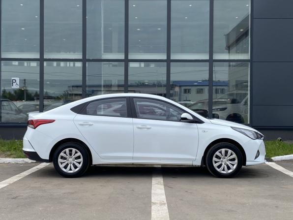 Hyundai Solaris II Рестайлинг с пробегом 2020 года, цена 1 049 000 рублей, 153134 км, седан, Автокод Объявления