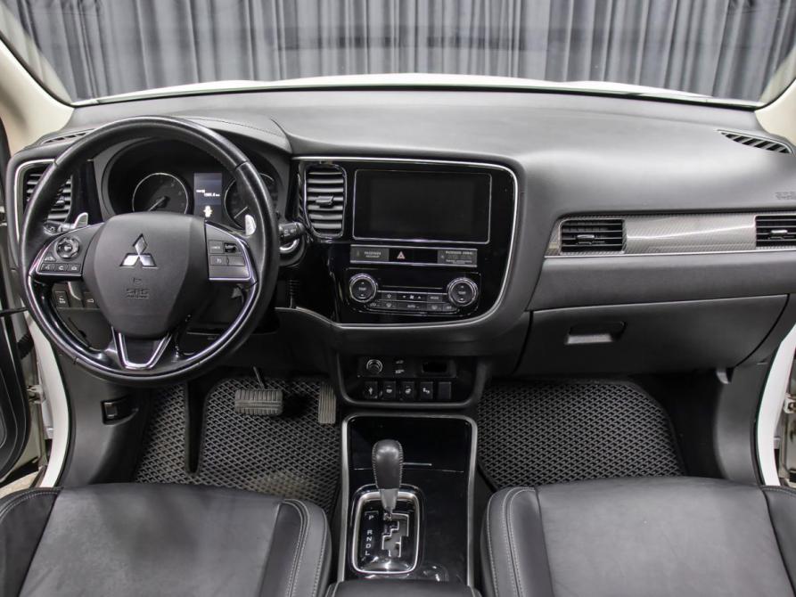 Mitsubishi Outlander III Рестайлинг 3 Москва  - изображение 14