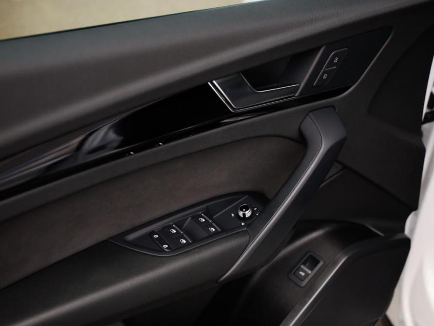 Audi Q5 Sportback I (FY) Санкт-Петербург  - изображение 25