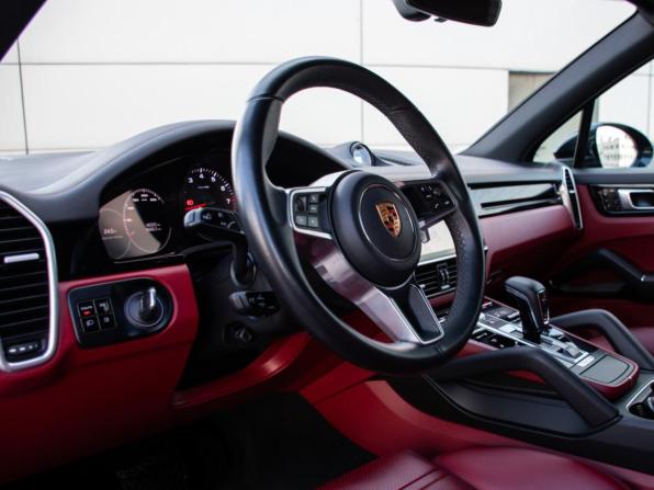 Porsche Cayenne III с пробегом 2018 года, цена 7 398 000 рублей, 46000 км, внедорожник, Автокод Объявления