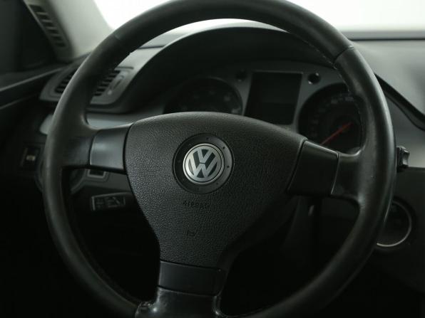 Volkswagen Passat B6 с пробегом 2008 года, цена 555 000 рублей, 263500 км, седан, Автокод Объявления