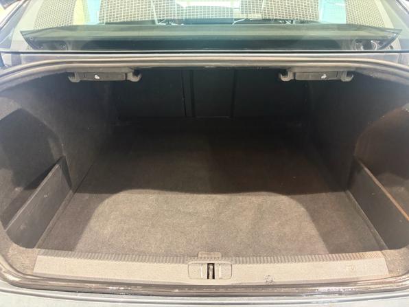 Volkswagen Passat B7 с пробегом 2014 года, цена 1 449 000 рублей, 117965 км, седан, Автокод Объявления