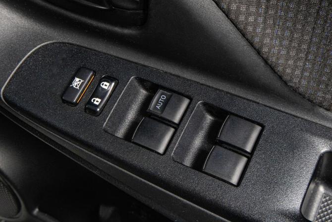 Toyota Vitz III (XP130) Рестайлинг 2 с пробегом 2019 года, цена 1 159 000 рублей, 95500 км, хэтчбек, Автокод Объявления