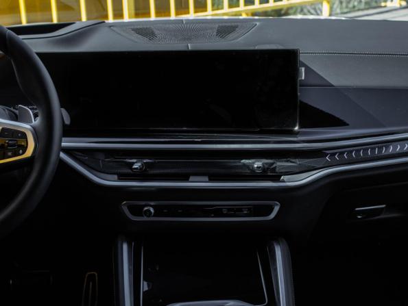BMW X6 III (G06) Рестайлинг с пробегом 2025 года, цена 12 700 000 рублей, 2455 км, внедорожник, Автокод Объявления