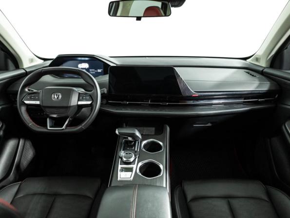 Changan CS55 Plus II с пробегом 2023 года, цена 2 199 700 рублей, 36656 км, внедорожник, Автокод Объявления