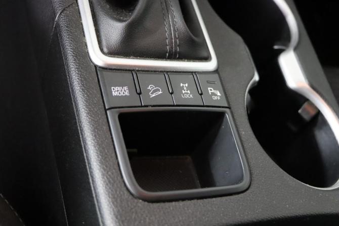 Kia Sportage IV Рестайлинг с пробегом 2020 года, цена 2 299 990 рублей, 161858 км, внедорожник, Автокод Объявления