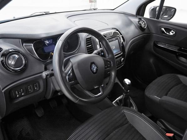 Renault Kaptur I с пробегом 2020 года, цена 1 553 000 рублей, 74337 км, внедорожник, Автокод Объявления