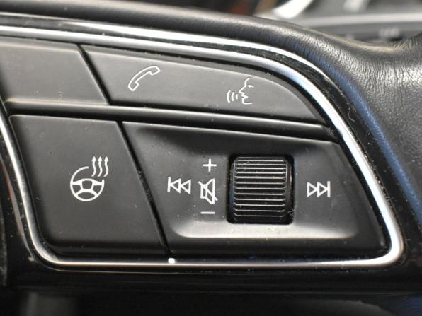 Audi A4 V (B9) Рестайлинг с пробегом 2020 года, цена 2 679 000 рублей, 113203 км, седан, Автокод Объявления