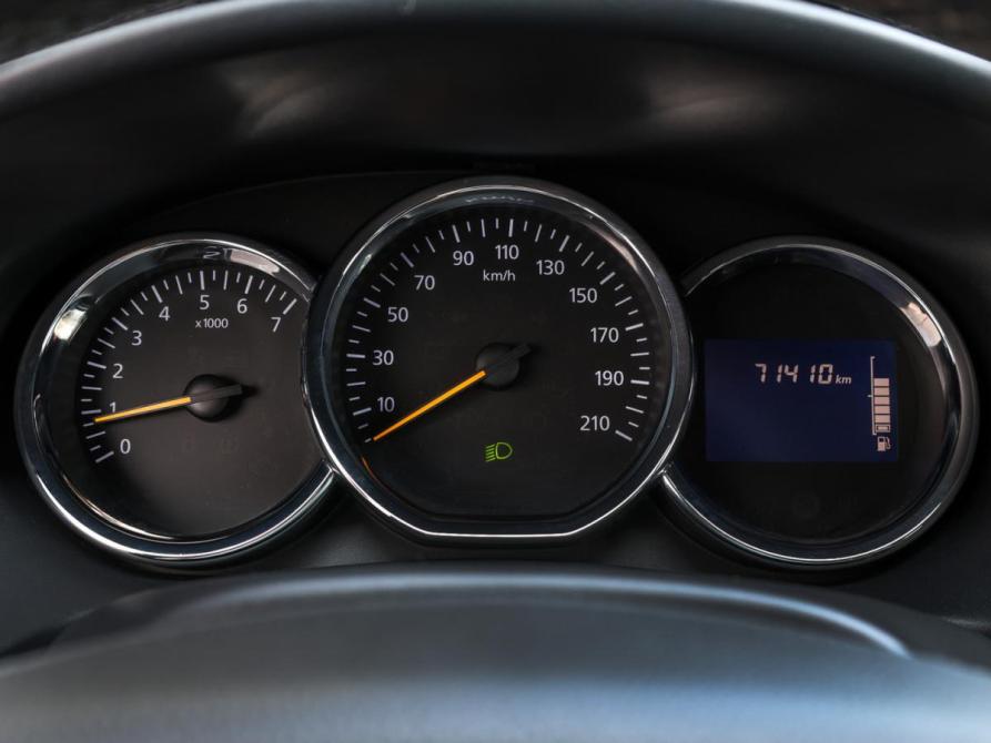 Renault Sandero II Москва  - изображение 14