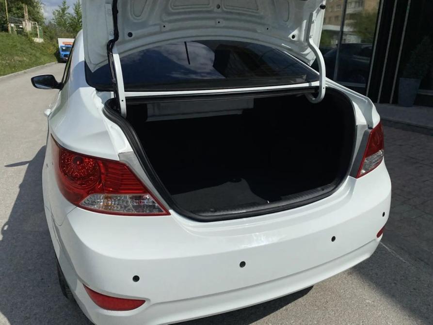 Hyundai Solaris I Екатеринбург  - изображение 8