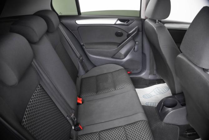 Volkswagen Golf VI с пробегом 2012 года, цена 749 000 рублей, 199400 км, хэтчбек, Автокод Объявления