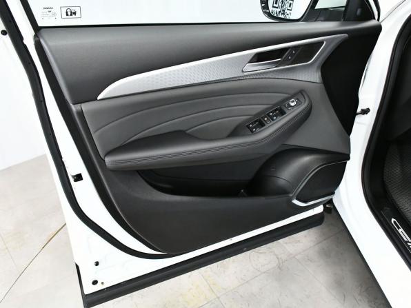 Haval F7 I Рестайлинг с пробегом 2023 года, цена 2 547 000 рублей, 34380 км, внедорожник, Автокод Объявления