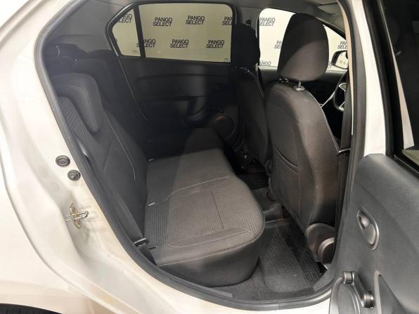 Renault Logan II Рестайлинг с пробегом 2021 года, цена 945 000 рублей, 73301 км, седан, Автокод Объявления