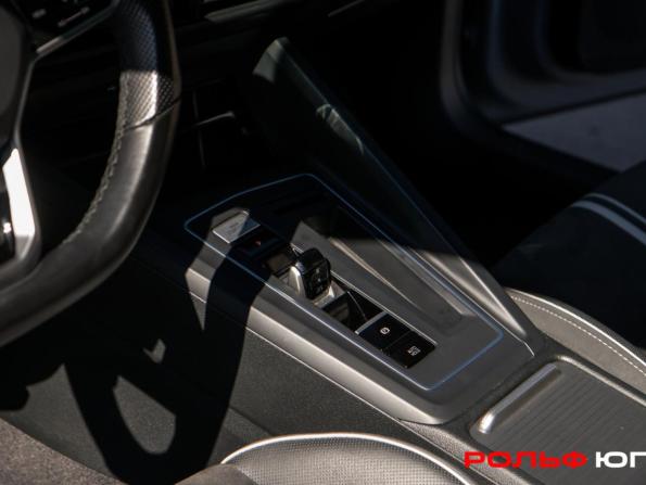 Volkswagen Golf VIII с пробегом 2021 года, цена 2 458 000 рублей, 63754 км, хэтчбек, Автокод Объявления