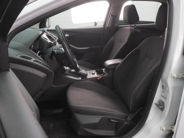 Ford Focus III с пробегом 2015 года, цена 749 000 рублей, 195128 км, универсал, Автокод Объявления